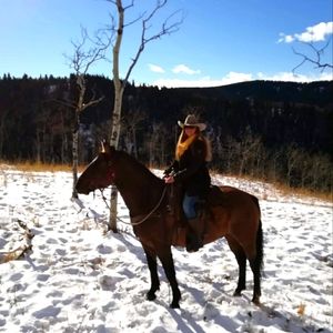 Meet your Posher, Julianna